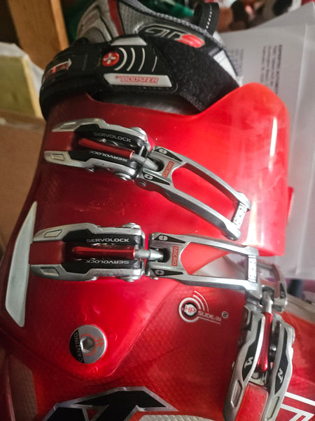 Women's Nordica Performance Fit 27.0 / 27.5 Red 100-90 Ski / Snowboarding Boots