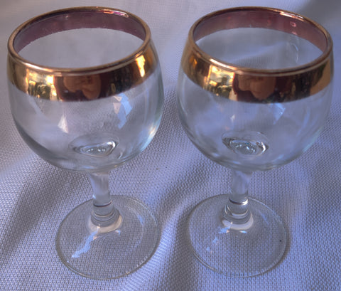 Set Of 2 Vintage Gold RIm 6 oz Glass Goblets