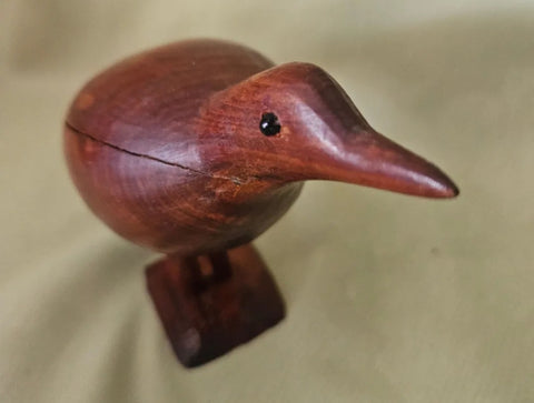 Vintage Mid Century Modern Solid Wood Carved Shore Bird (Side Wood Spacing)
