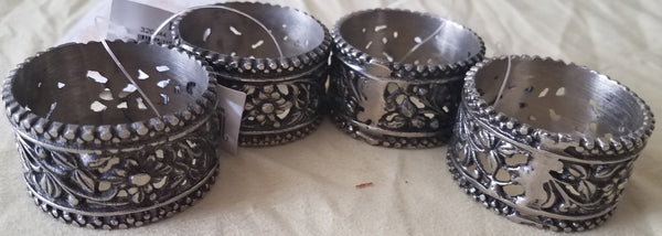Brand New DII Silver Floral Napkin Rings