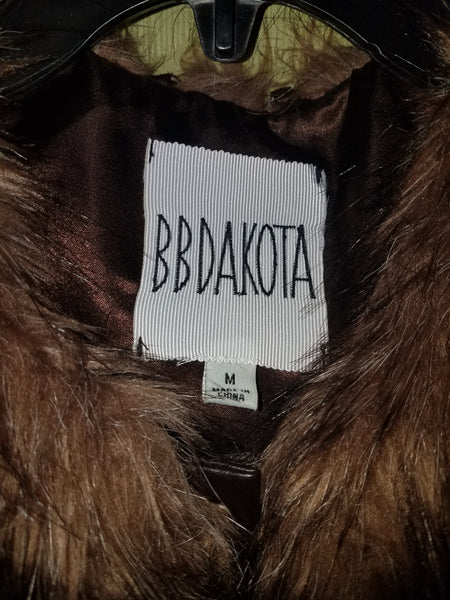 Women's Medium BB DAKOTA Brown Fashion Vest