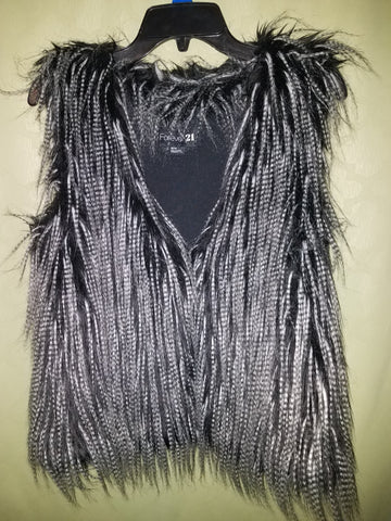 Women's Medium FOREVER 21 Black & Gray Vest