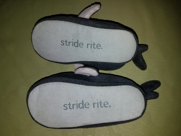 Baby / Toddler Unisex Stride Rite Size 9/10 Shark Slippers