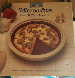 ENDURA Microwave 10.5" Skillet Browner