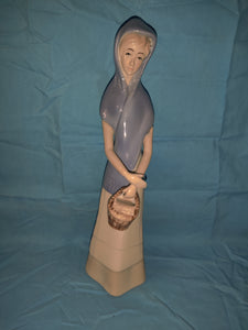 10" Porcelain Blue & White Lady w/ Basket Figurine Statue
