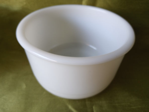 Set of 2 Vintage 6.5" Milk Glass Mixing Bowls