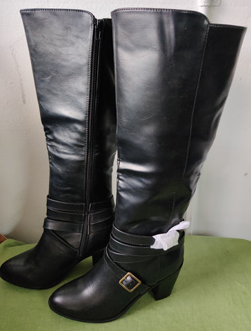 Brand New Womens Size 9 Black Zip Up High Heel Boots