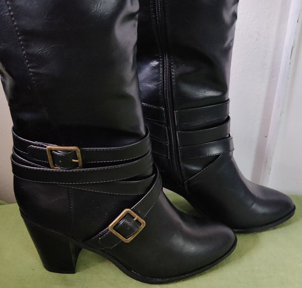 Brand New Womens Size 9 Black Zip Up High Heel Boots