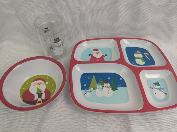 SLEDDIN HILL 12-Pc Children's Plastic Christmas Dishes (READ DETAILS)