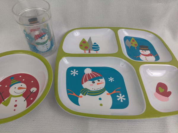 SLEDDIN HILL 12-Pc Children's Plastic Christmas Dishes (READ DETAILS)